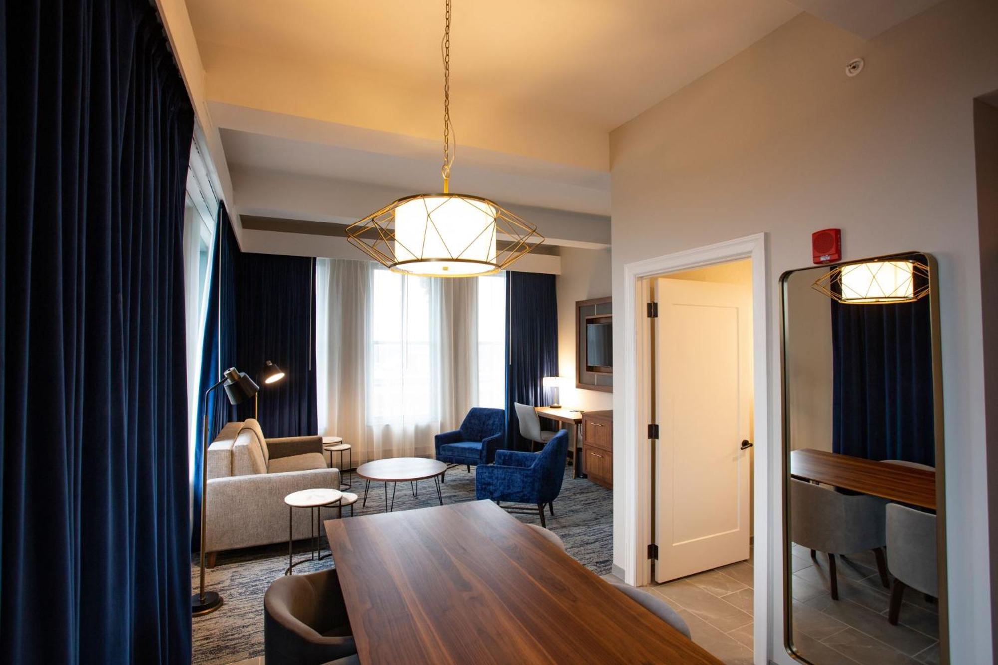 Blu-Tique, Akron, A Tribute Portfolio Hotel Eksteriør billede
